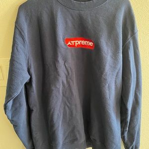Supreme Crewneck